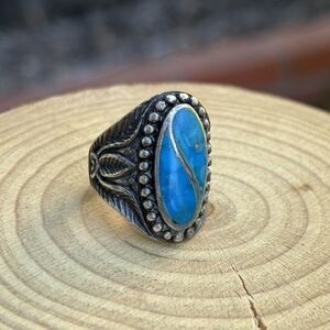 Vintage Sterling Silver Ring Faux Turquoise Southwest Style Beaded Oval 925